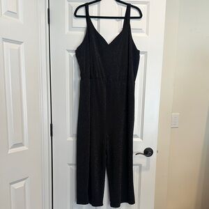 Chic Black Sleeveless Jumpsuit